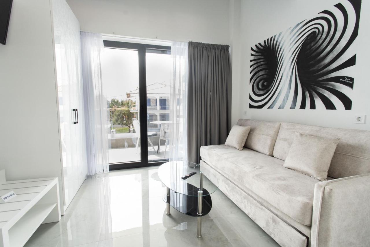 Aeonian Luxury Suites Asprovalta, Adults Only & Kids 12 Plus Exterior photo